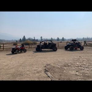 Meet your Posher, Christopher